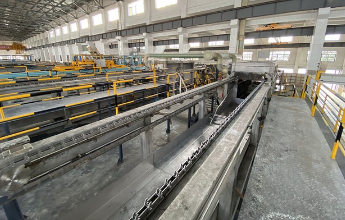 Сурьмяный электролизер