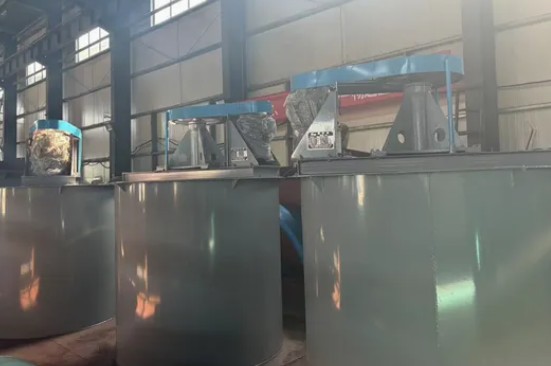 Выщелачивающий резервуар