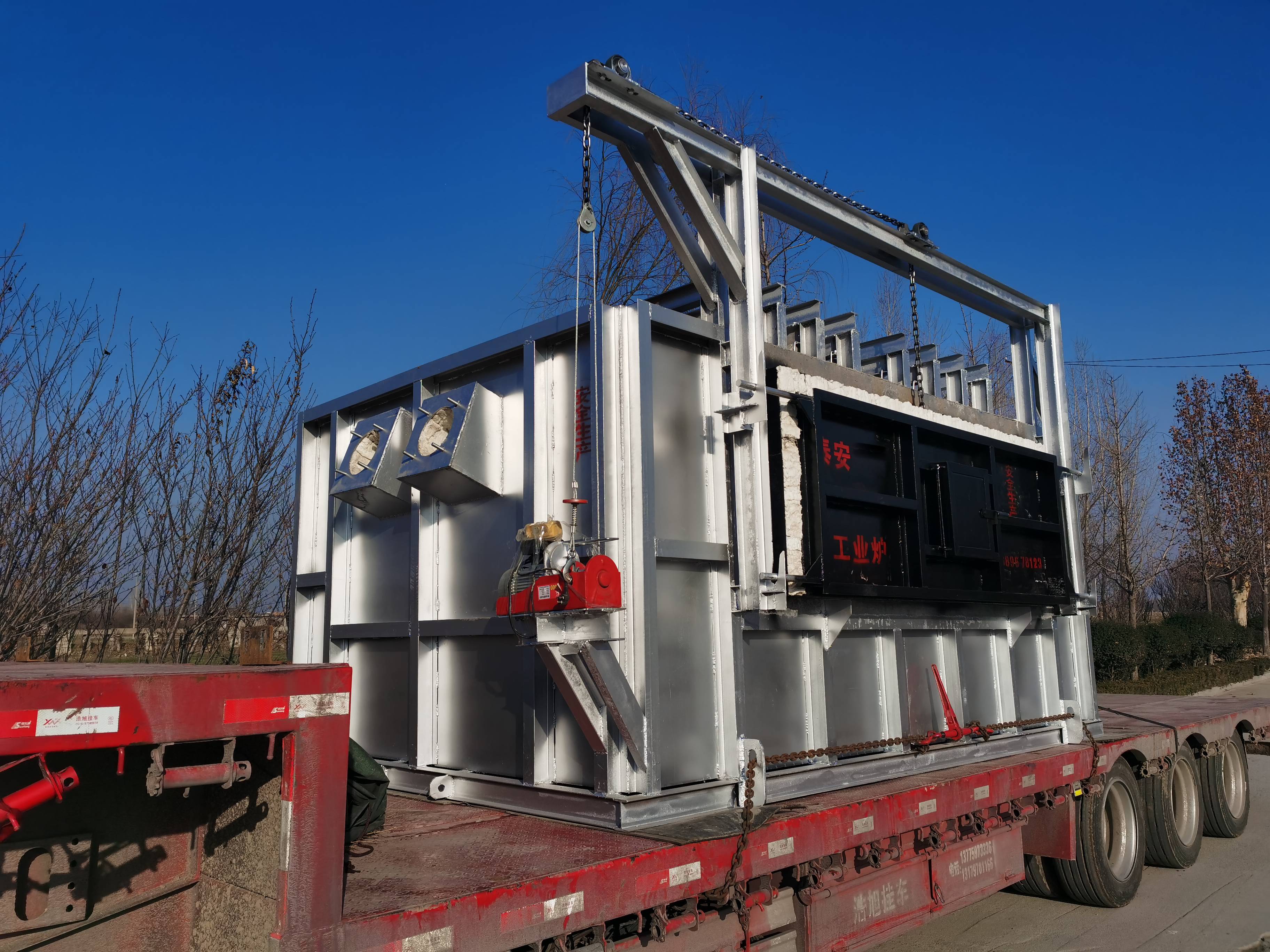 Алюминиевая плавильная печь с регенеративным сжиганием