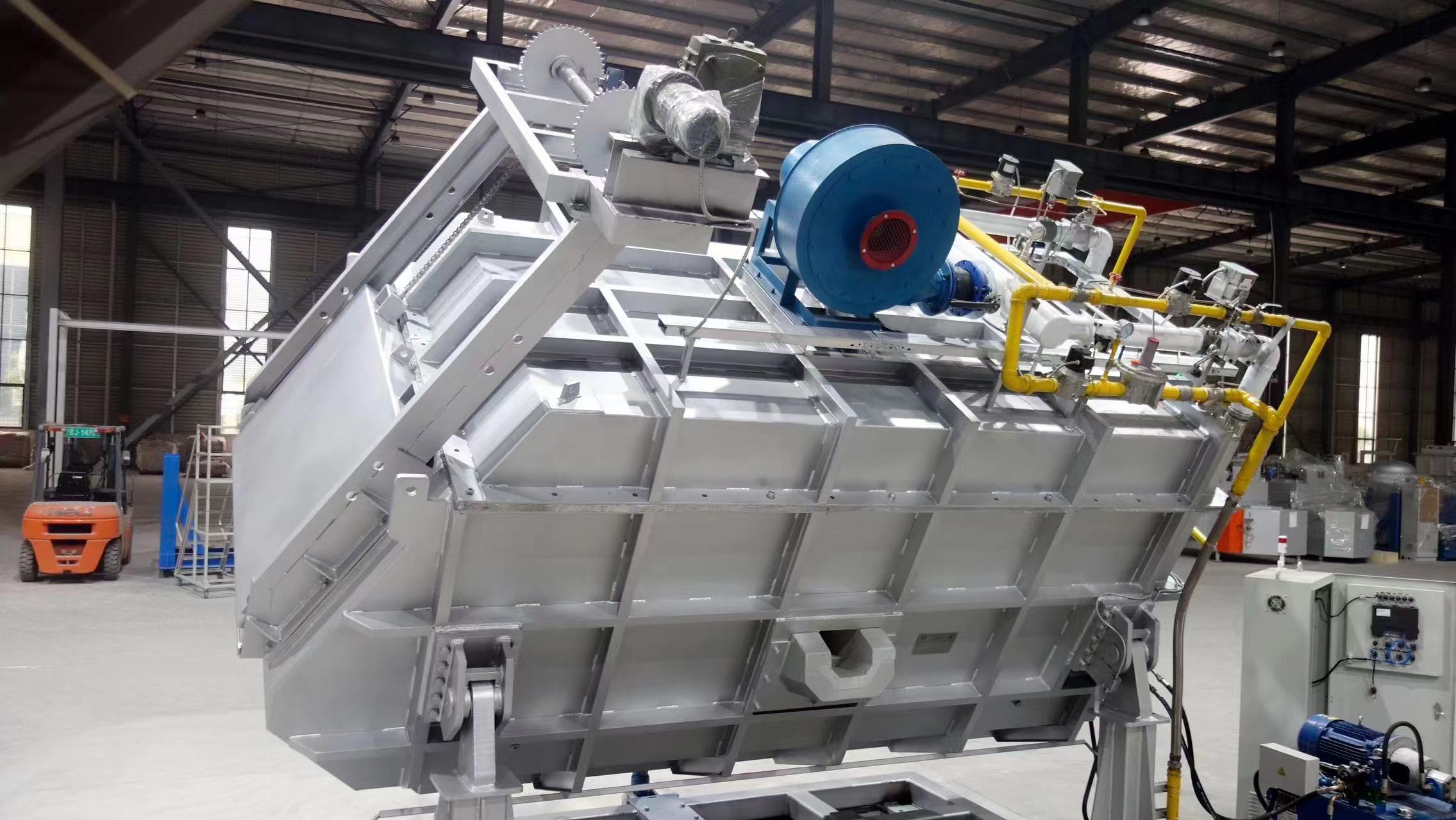 Наклонная печь для плавки алюминия